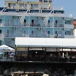 Hotel Lotos
