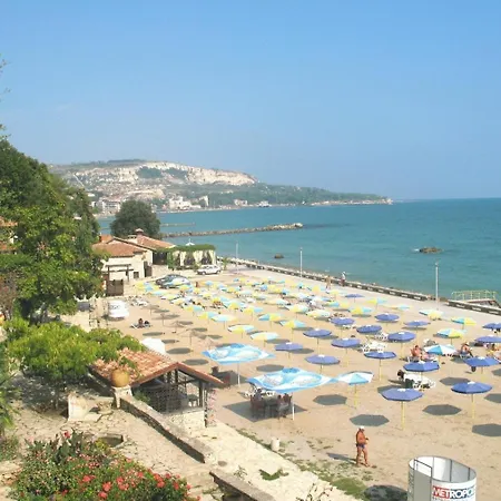 Otel Lotos 3*