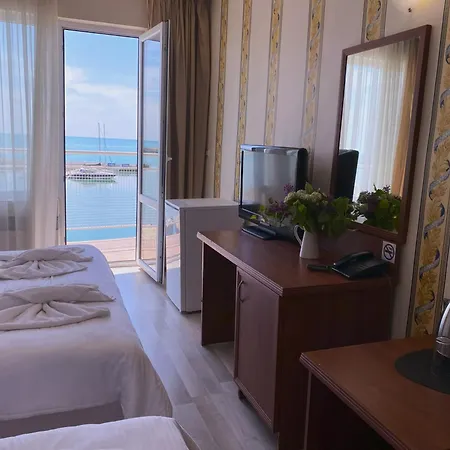 Lotos 3* Balçık