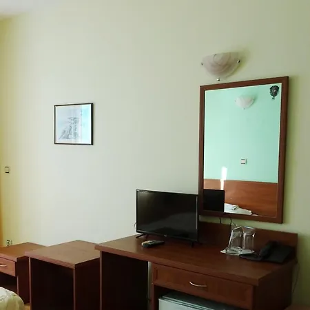 Hotel Lotos