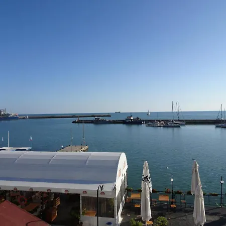 Hotel Lotos Balchik