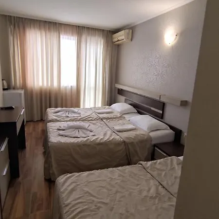 Hotel Lotos