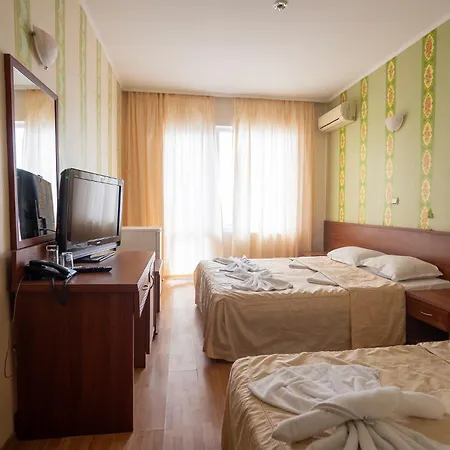 Hotel Lotos 3*