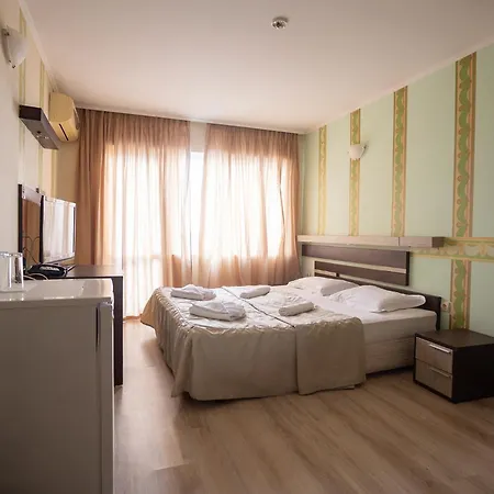 Lotos Hotel