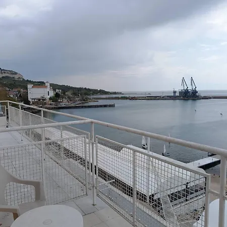 Lotos 3* Balchik