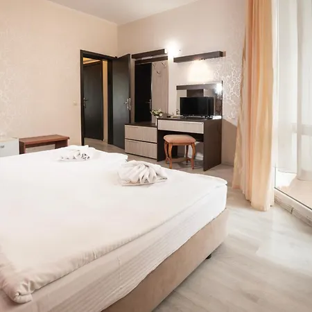 Hotel Lotos 3*